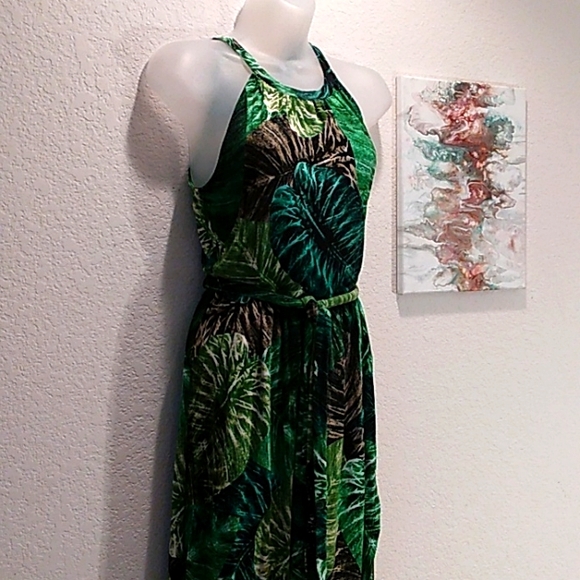 CUPIO SUPER SOFT TROPICAL LEAVES TULIP FRONT MAXI DRESS - Picture 2 of 9